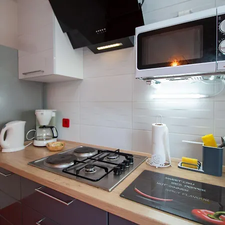 Apartment Modernes Nur 50 Meter Zum Zentrum Von Mit Privatparkplatz